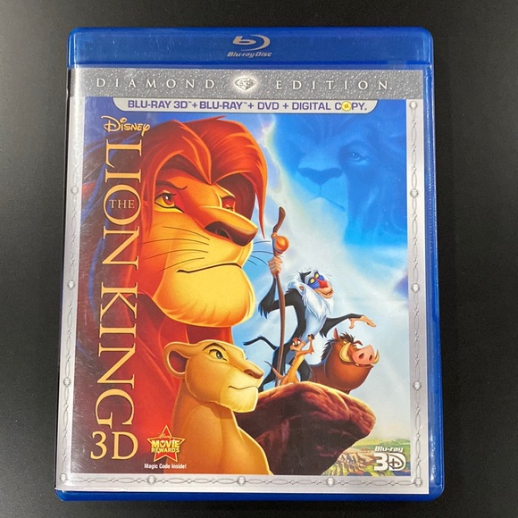 Disney Other - The Lion King - Blu-ray 3D, Blu-ray, & DVD Combo Set